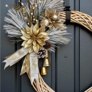 Elegant Gold and Silver Holiday Wreath
